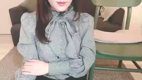 Momo online show from 01.23.25