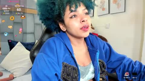 Momo  online show from 09.14.25