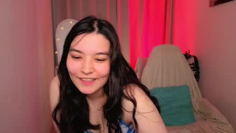 Momo online show from 05.17.26