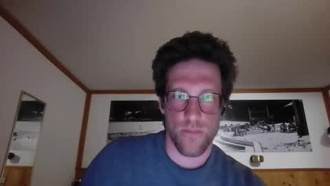 Snapshot of moms_little_monster chatting on 03.11.26 moms_little_monster online show from 03.11.26