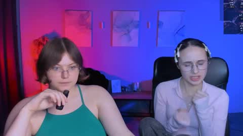 Mona  online show from 04.14.26