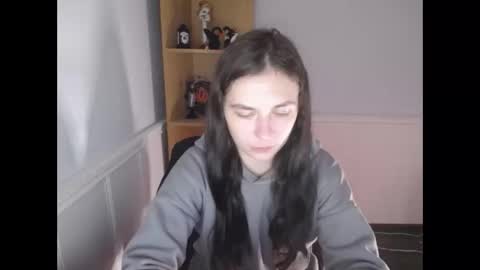 monakali online show from 10.27.25