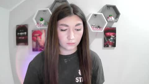 sweet girl and shine body online show from 09.10.25