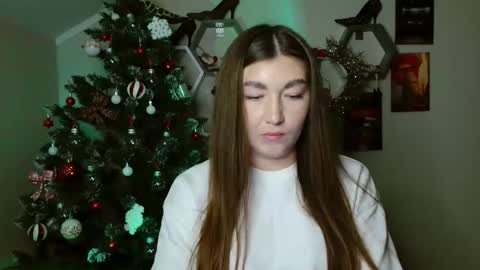 sweet girl and shine body online show from 11.12.25