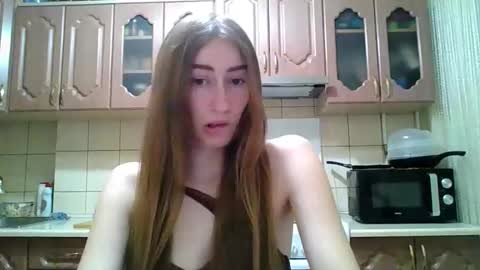 Snapshot of monica_tamayo chatting on 05.25.26 Monica online show from 05.25.26