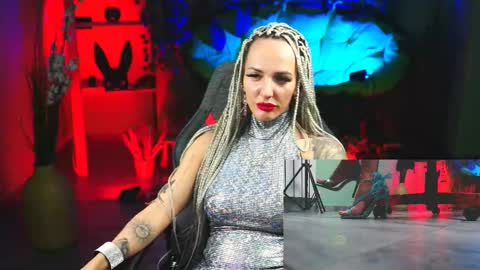 Monika online show from 02.20.25