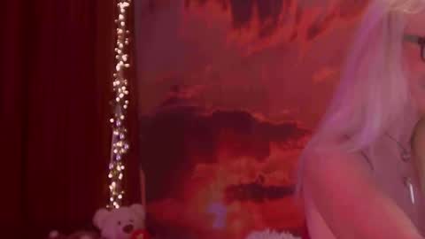 Monika    online show from 01.16.26