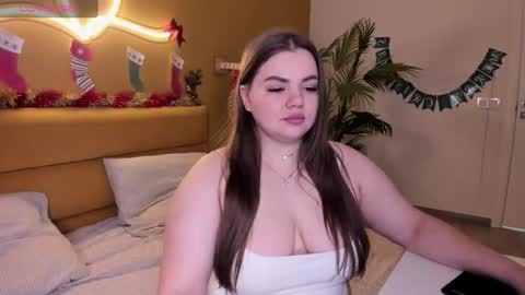 Monika online show from 01.09.25