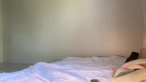 isay online show from 02.08.26