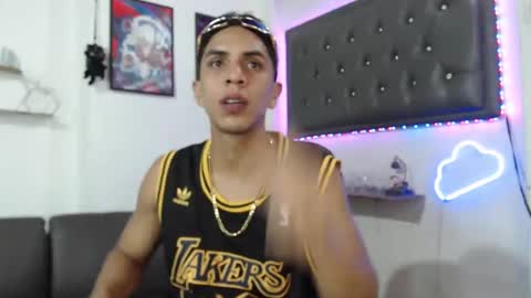 simon dice online show from 03.05.25