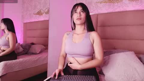 Snapshot of monserrat_towers chatting on 02.13.26 Adriana online show from 02.13.26