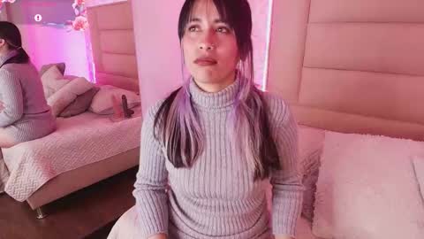 Snapshot of monserrat_towers chatting on 02.19.26 Adriana online show from 02.19.26