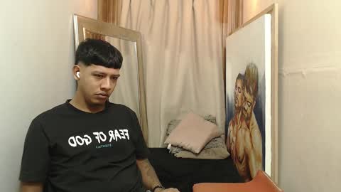 Snapshot of monsoon_the_best chatting on 12.03.25 monsoon_the_best online show from 12.03.25