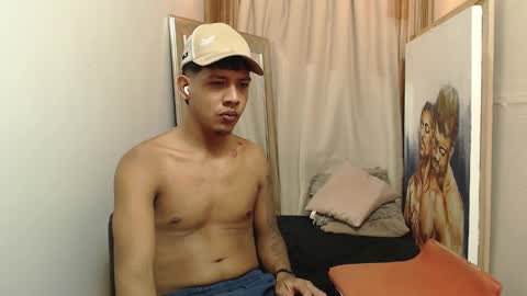 Snapshot of monsoon_the_best chatting on 12.05.25 monsoon_the_best online show from 12.05.25