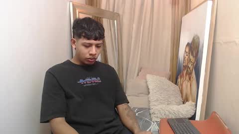 Snapshot of monsoon_the_best chatting on 12.15.25 monsoon_the_best online show from 12.15.25