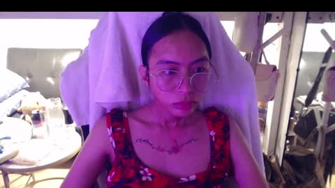 ELYSE A SIMPLE GIRL online show from 12.07.24