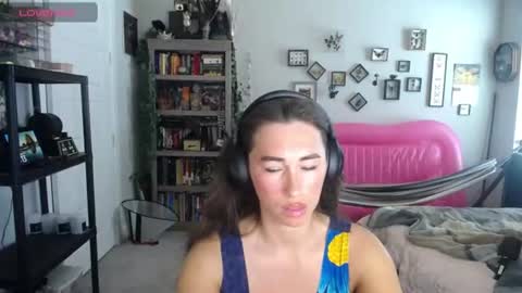Snapshot of monstrumologist chatting on 06.26.26 Lydia Mooney online show from 06.26.26
