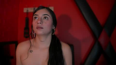 Monttserratt online show from 04.11.26