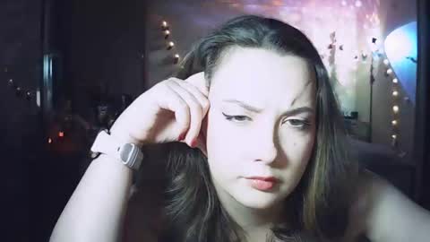 moodiemira online show from 10.25.25