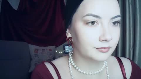 moodiemira online show from 11.13.25