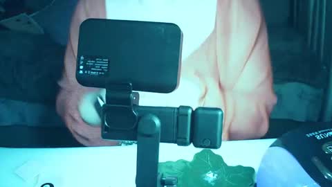 moodiemira online show from 03.23.26