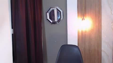 moon_and_fire_ online show from 02.02.26