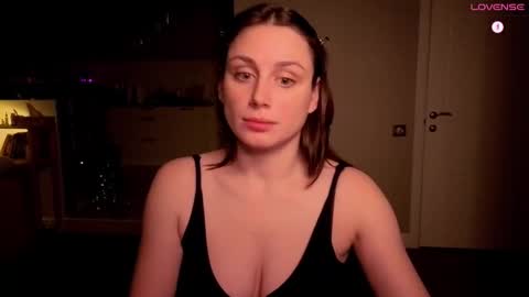 Snapshot of moon_deity chatting on 11.11.25 Luna online show from 11.11.25