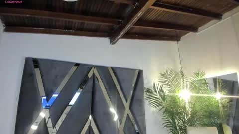 Luna  online show from 09.14.25