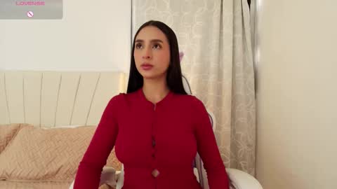 moonbrunettee online show from 11.25.25