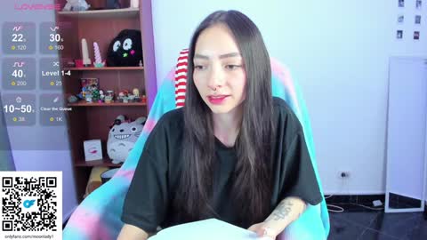 MOON  online show from 12.26.24