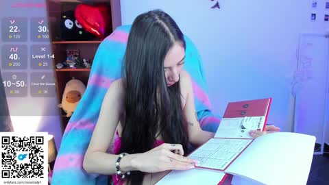 MOON  online show from 01.31.25