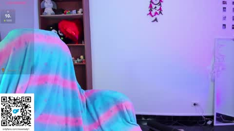 MOON  online show from 01.31.25