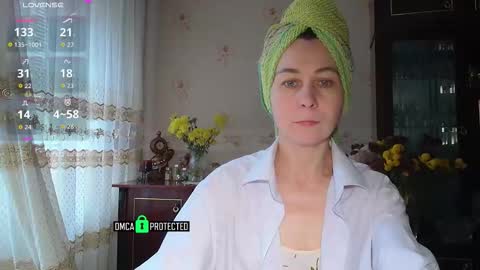 Snapshot of moonlight_88888 chatting on 10.12.25 Moonlight 88888 online show from 10.12.25