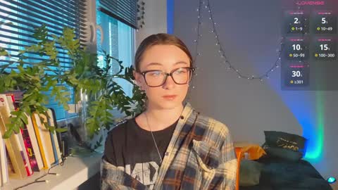 Snapshot of moonlight__lovers chatting on 01.15.25 Dana online show from 01.15.25