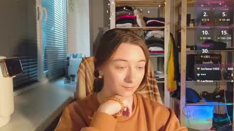 Snapshot of moonlight__lovers chatting on 02.09.25 Dana online show from 02.09.25