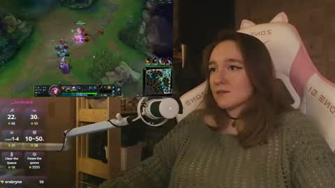 Snapshot of moonlish_siren chatting on 05.23.26 Katrin online show from 05.23.26