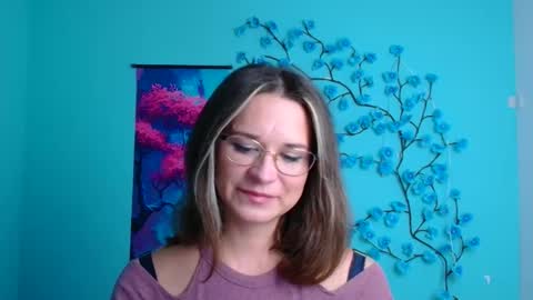 Susanna online show from 11.21.25