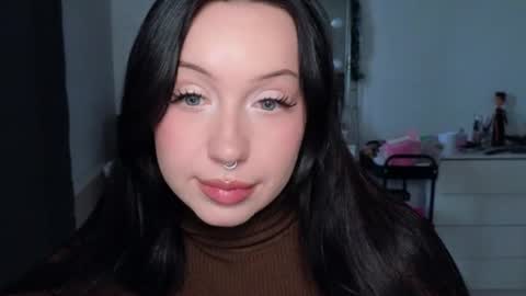 Snapshot of moranagoddess chatting on 07.17.26 Morana follow my boosty online show from 07.17.26
