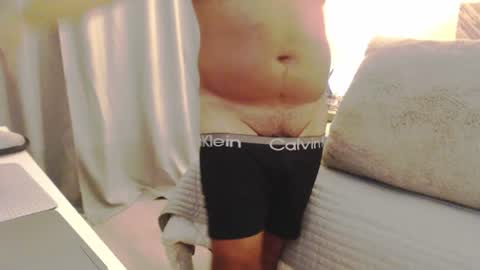Snapshot of moreofthis chatting on 08.09.26 Didier online show from 08.09.26