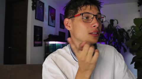 Snapshot of morgan_hiller chatting on 02.02.25   online show from 02.02.25