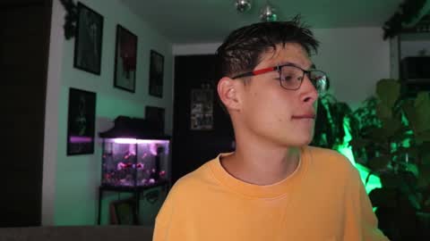 Snapshot of morgan_hiller chatting on 02.07.25   online show from 02.07.25