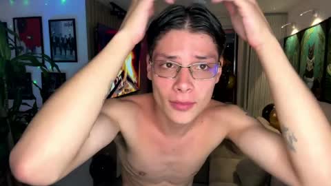 Snapshot of morgan_hiller chatting on 03.30.26 online show from 03.30.26