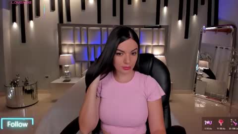 Morgan Hicks online show from 12.05.25