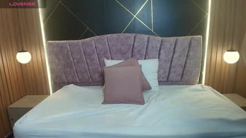 Moriah online show from 03.10.26