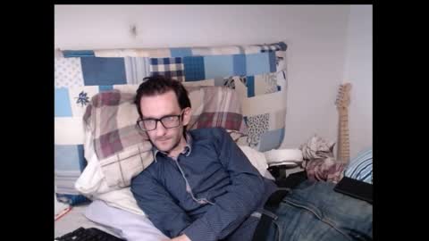 Snapshot of morris_slug_the_second chatting on 03.09.25 Adam online show from 03.09.25