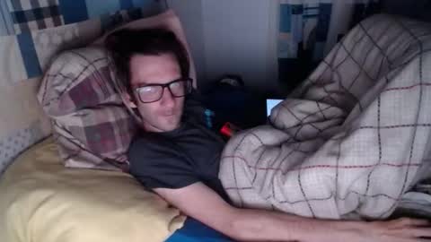 Snapshot of morris_slug_the_second chatting on 09.17.25 Adam online show from 09.17.25