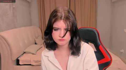 Snapshot of morygirl chatting on 09.15.25 mori online show from 09.15.25