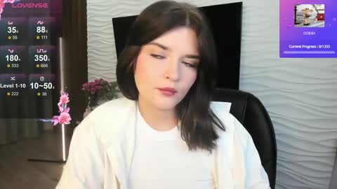 Snapshot of morygirl chatting on 09.24.25 mori online show from 09.24.25