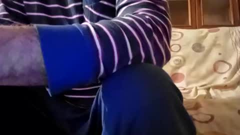 Snapshot of mospeleu chatting on 01.03.25 Nomadu online show from 01.03.25