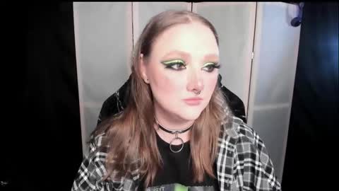 Snapshot of motorkate chatting on 02.03.26 motorkate online show from 02.03.26